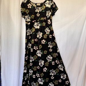 Vintage Pretty Good Velour Floral A-Live Maxi Dress